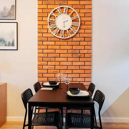 Chilliapartamenty - Dworcowa - City Apartment *